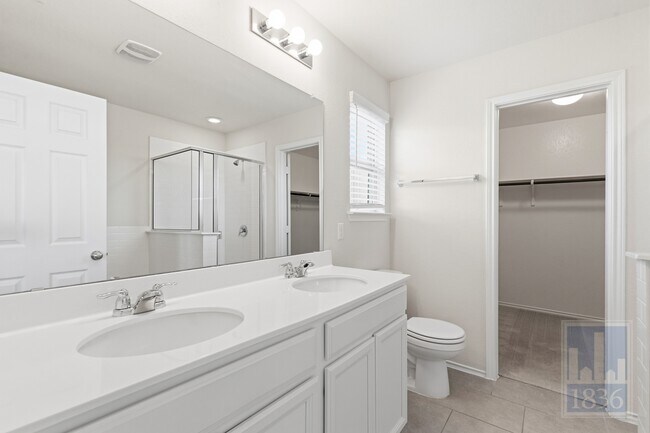 Building Photo - 113 Zuma Dr