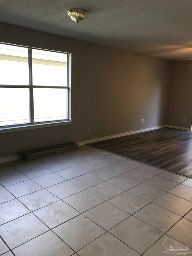 Building Photo - 1065 Antigua Cir