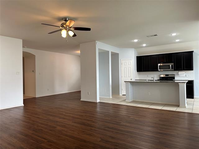 Building Photo - 1820 Shoebill Dr