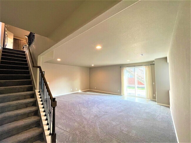 Building Photo - 12745 Culebra Peak Dr