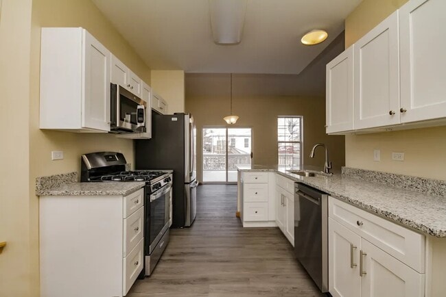 Building Photo - 1821 East Cork Street