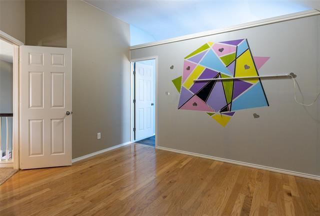 Building Photo - 9216 Sterling Gate Dr