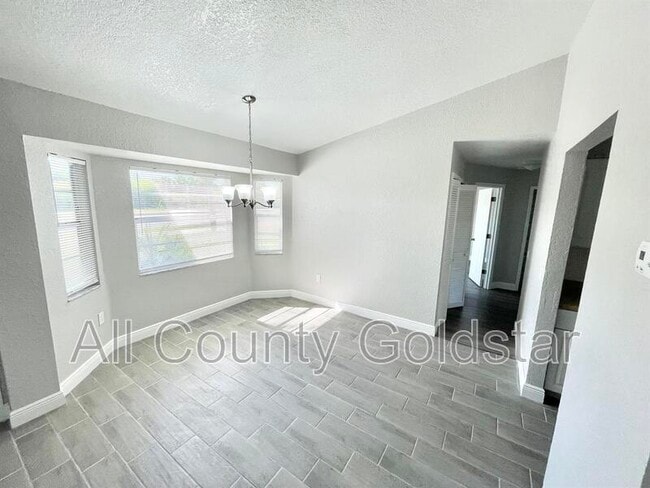 Building Photo - 19468 Edgewater Dr