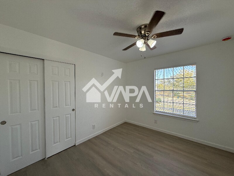 Building Photo - 7319 Walnut Valley Dr