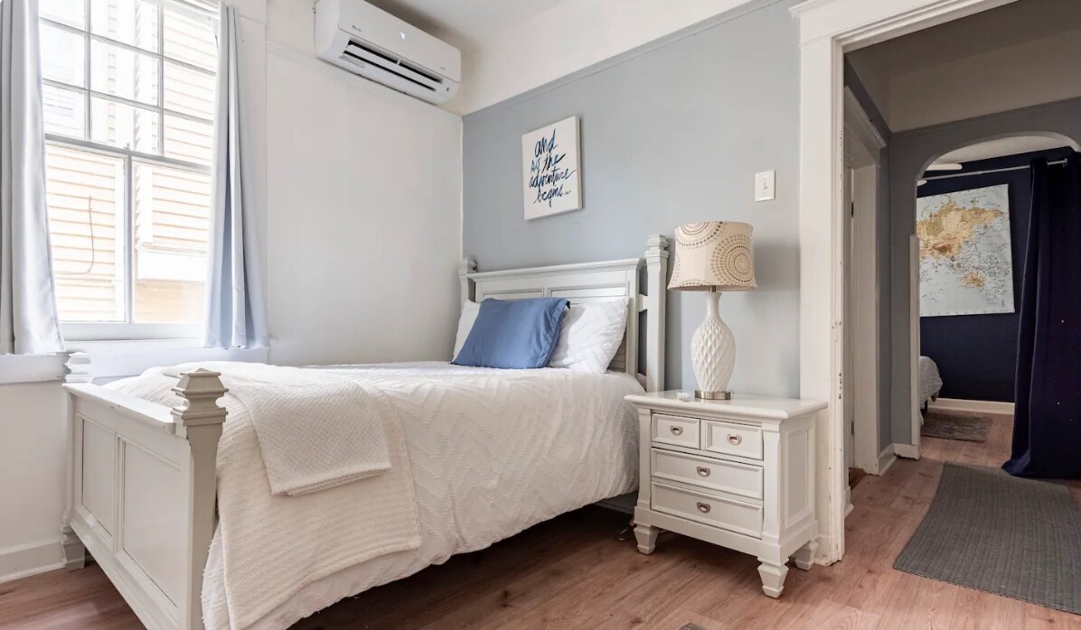 Building Photo - 4506 Walmsley Ave