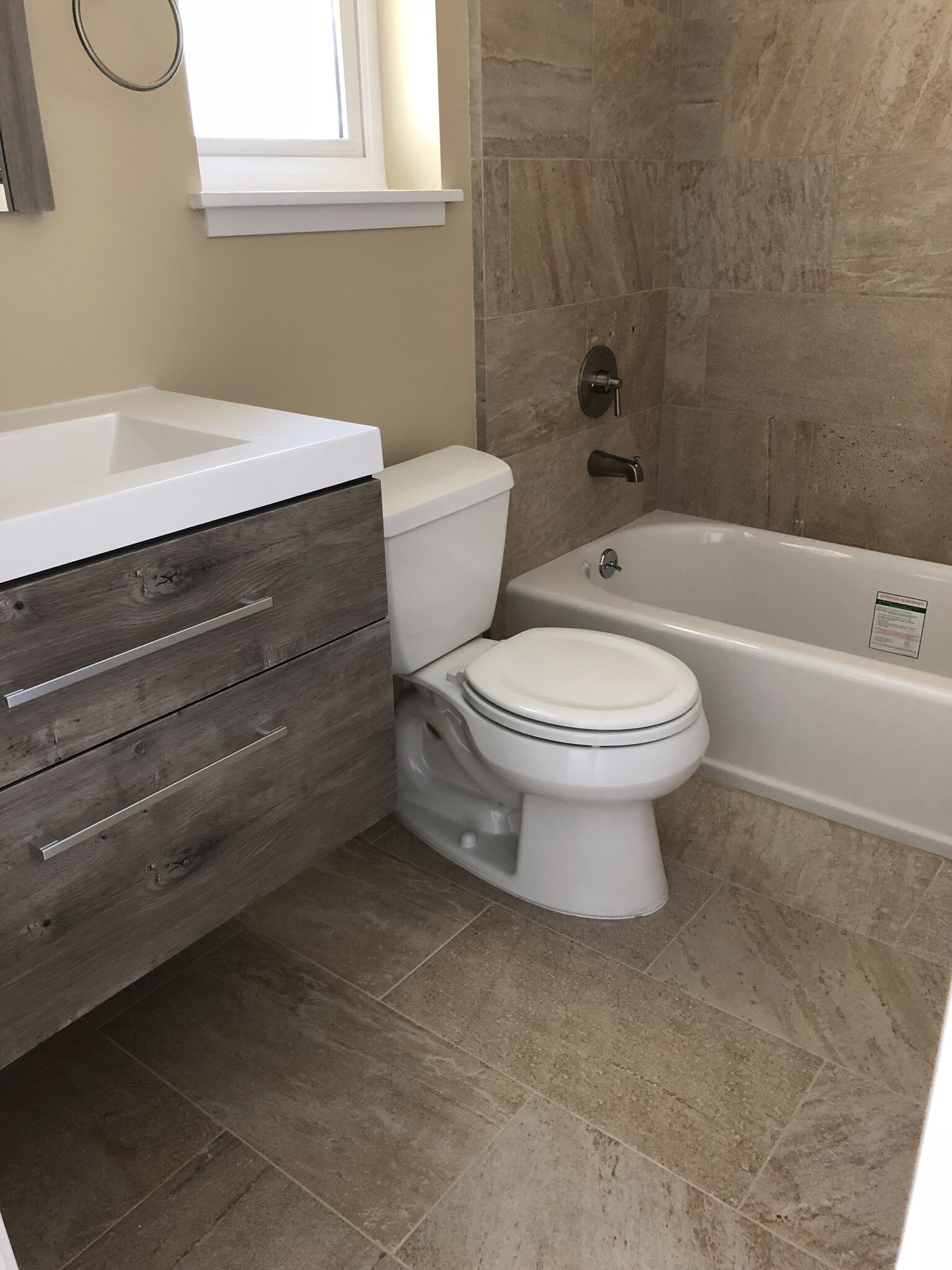 Building Photo - 2525 Sir Francis Drake Blvd