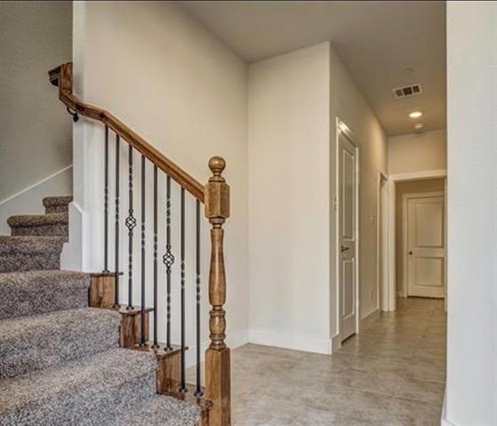 Building Photo - 2406 Magalia Ln
