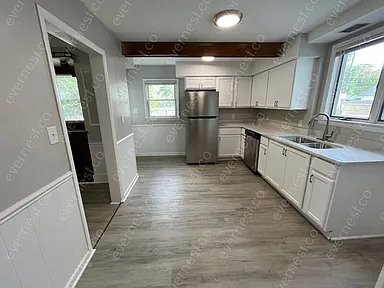 Building Photo - 539 Geneva Ave