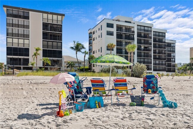 Building Photo - 9415 Gulf Shore Dr