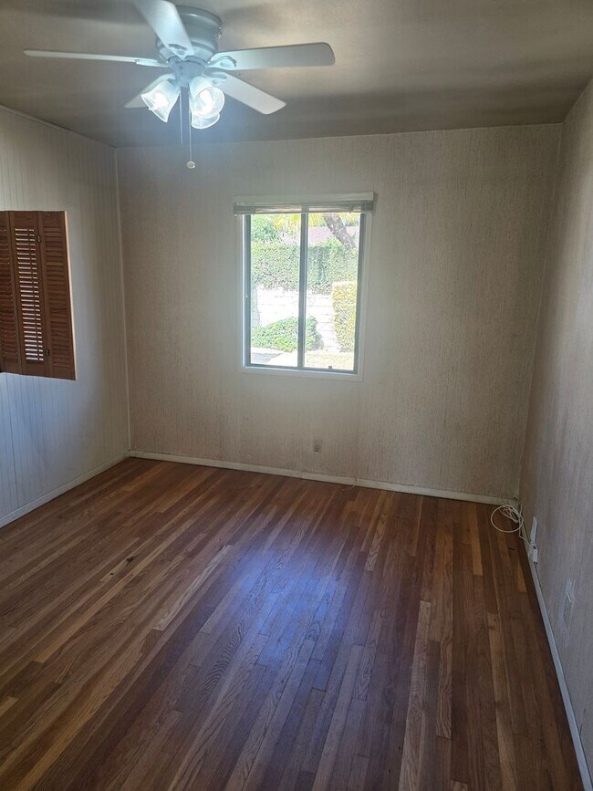 Building Photo - Spacious Single Family Home in Garden Grove for Lease