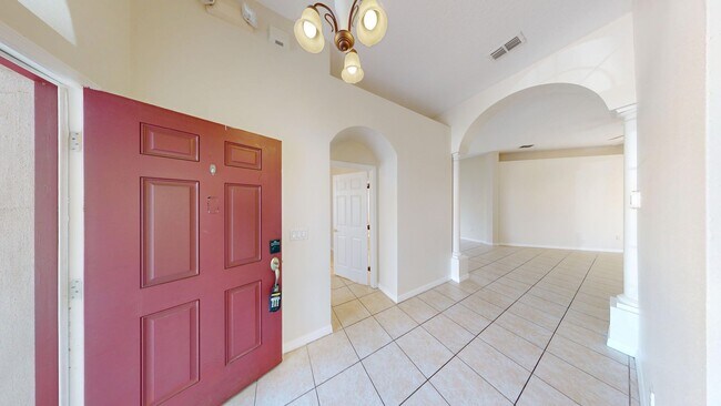 Building Photo - 4BR/4BA - POOL HOME     Calabay Park at To...