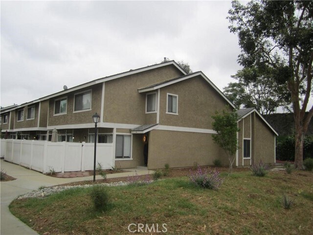 Building Photo - 2321 S Magnolia Ave