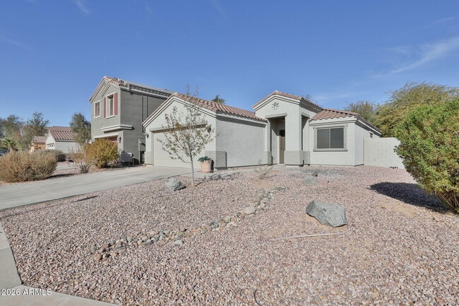 Building Photo - 17420 W Calavar Rd