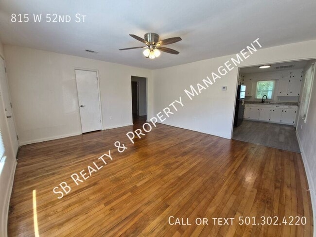 Building Photo - 815 W 52nd St