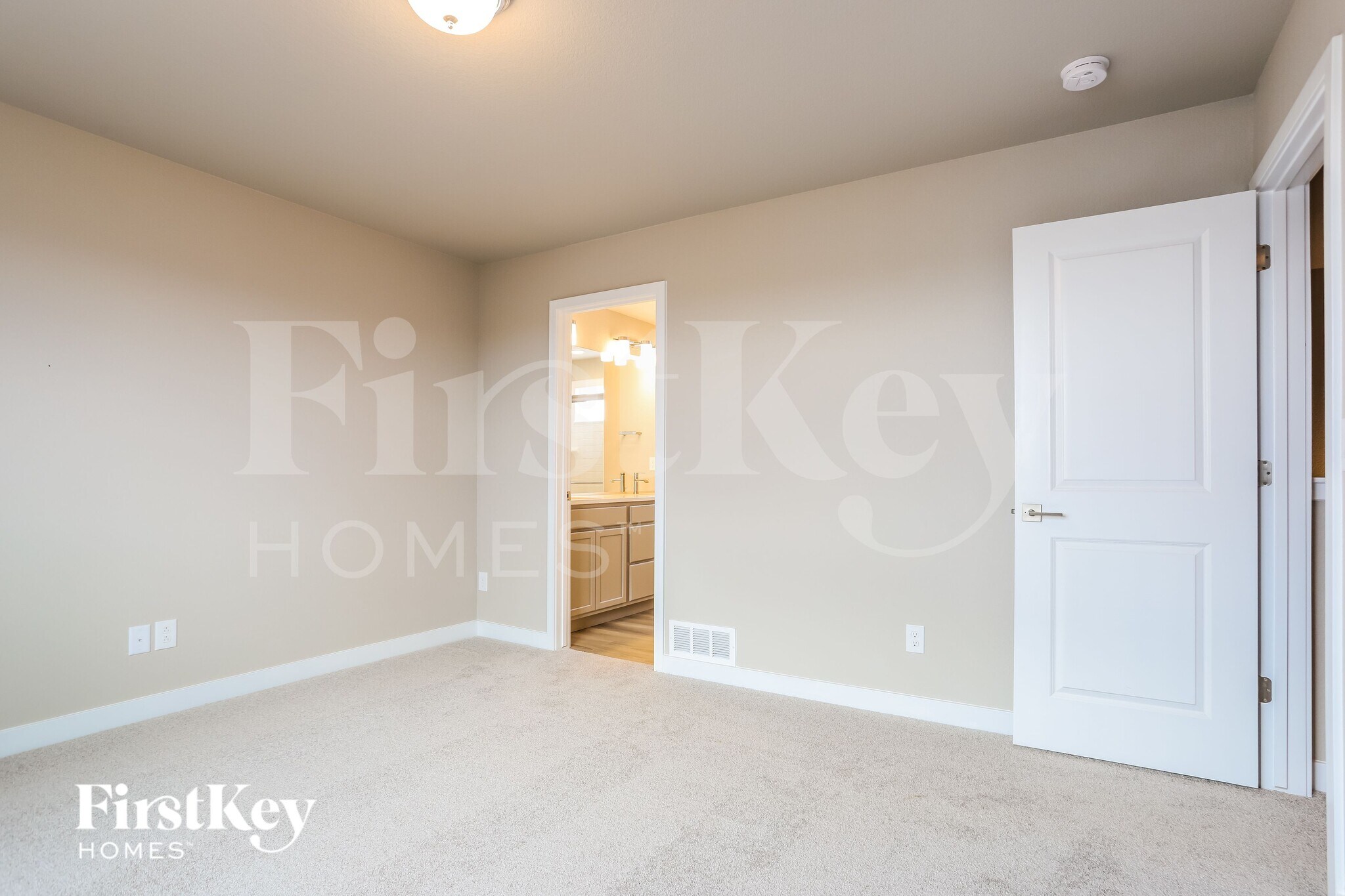 Building Photo - 10512 Horton Dr