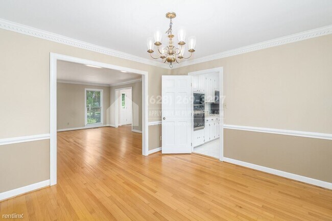 Building Photo - 4 br, 3 bath House - 207 Queensferry Rd. -