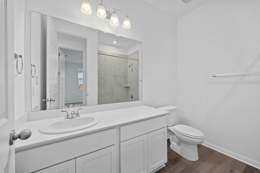 Bathroom 2 - 116 Jasmine Ln