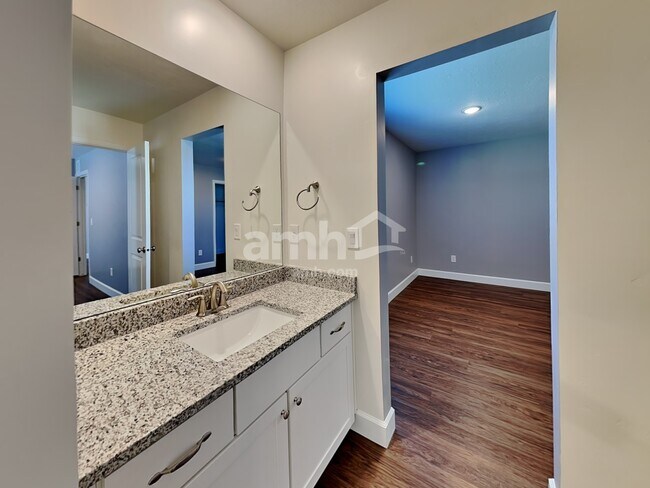 Building Photo - 2373 Buckskin Way