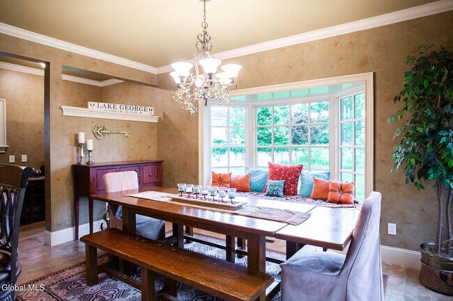 Building Photo - 106 Greenfield Ave