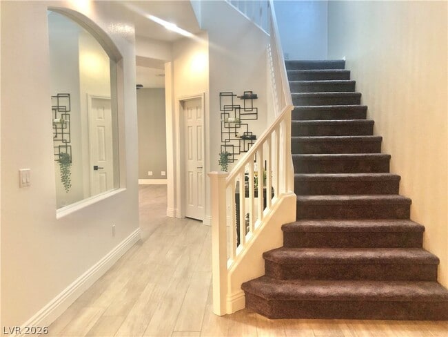Building Photo - 20 Chateau Whistler Ct