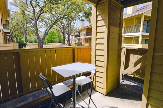 Building Photo - 8718 Mallard Reserve Dr