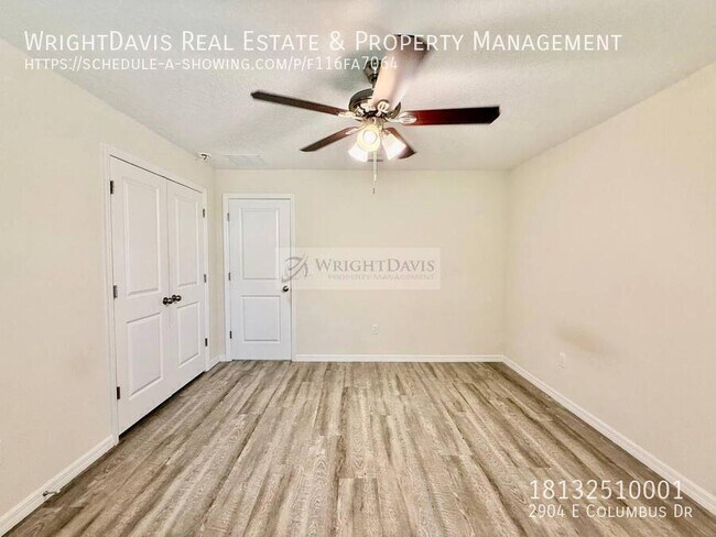 Building Photo - 2904 E Columbus Dr