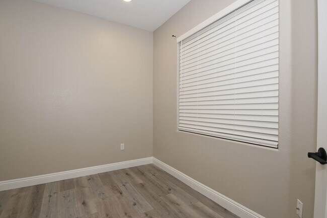 Building Photo - UPGRADED LOVELY 2 BED 2 BATH CONDO AT VISTANA