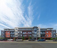 Building Photo - 400 Mystic Ave