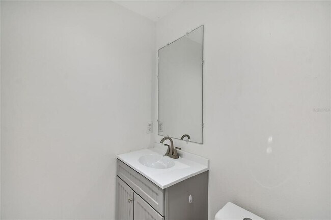 Building Photo - 7707 N Taliaferro Ave