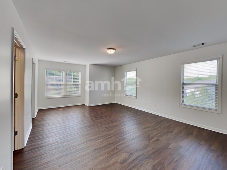 Building Photo - 1225 Grayson Oaks Dr