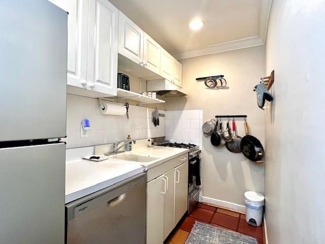 Building Photo - 544 E Ponce de Leon Ave