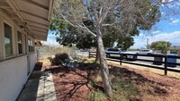 Building Photo - 2 Bedroom 1 Bath Now Available