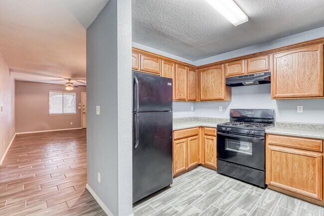 Building Photo - 14313 Gil Reyes Dr