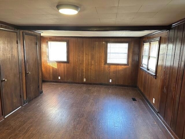 Building Photo - 897 2nd St NE