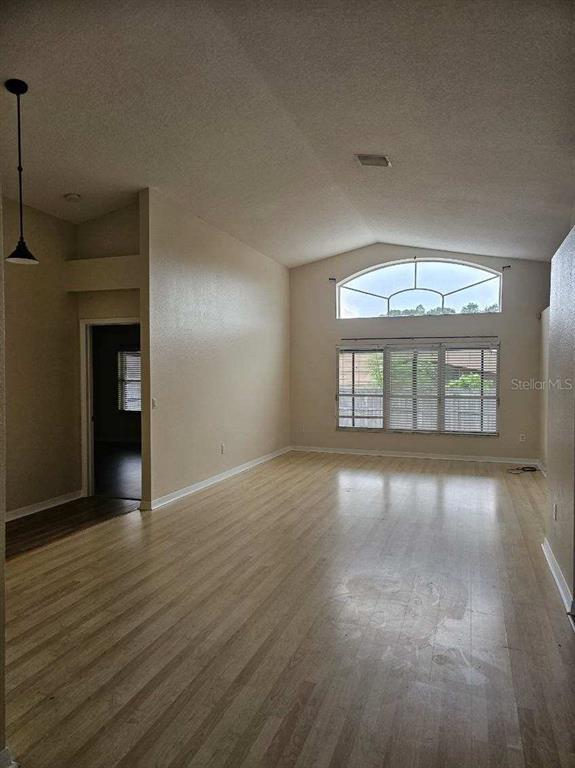 Building Photo - 1235 Yardley Dr
