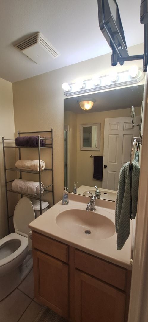 Building Photo - Kenolio Villages 2bd/2bth