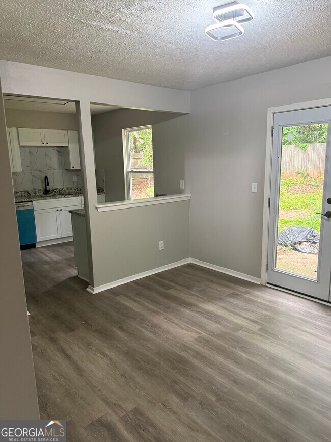 Building Photo - 1297 Old Countryside Cir