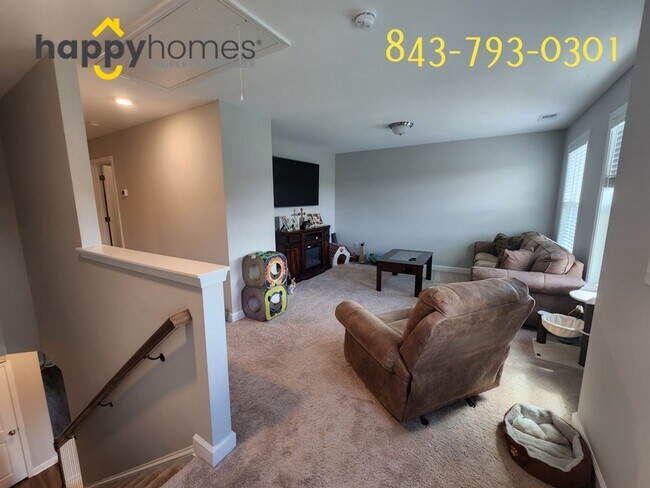 Building Photo - Beautiful 3/2.5 home located in Summerville and won't last long!