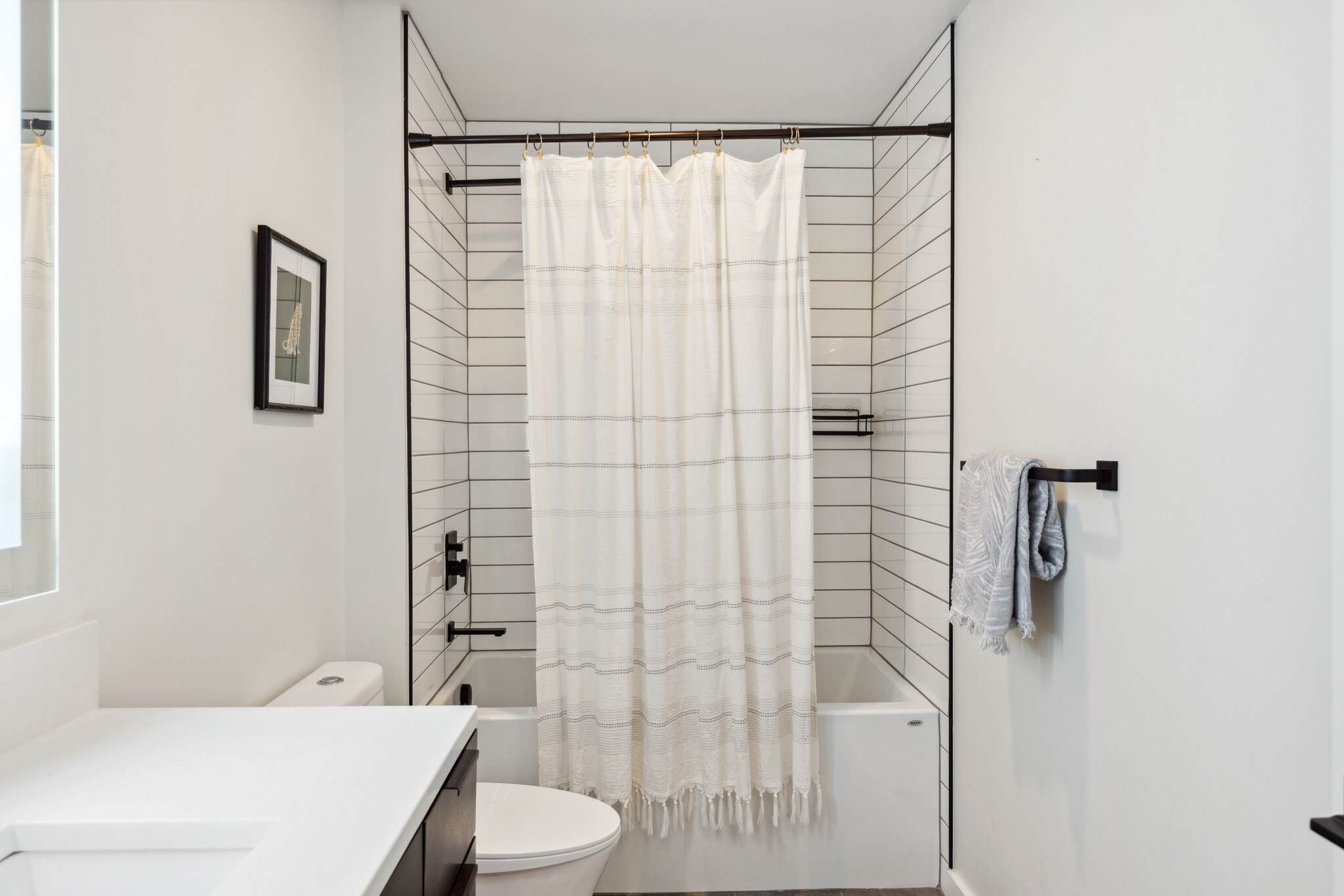 Building Photo - 580 Enterprise Blvd