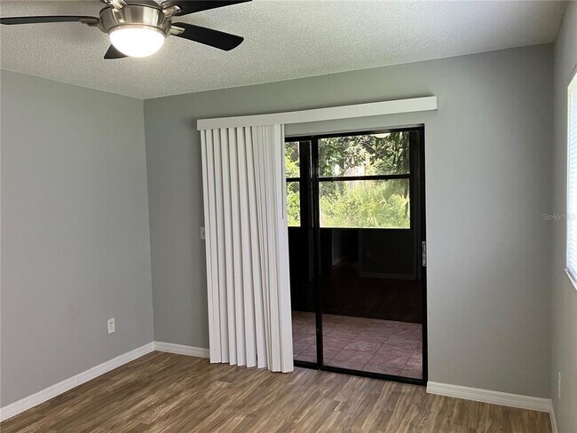 Building Photo - 11703 Raintree Village Blvd