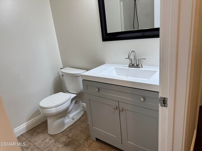 Building Photo - 1604 Rose Arbor Ln