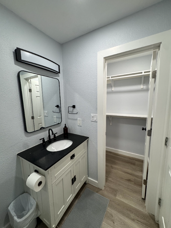 Building Photo - 1501 Sagebrush Dr