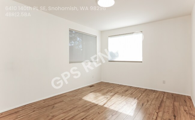 Building Photo - 6410 140th Pl SE