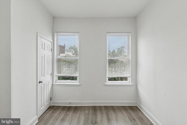 Building Photo - 1761 N Newkirk St