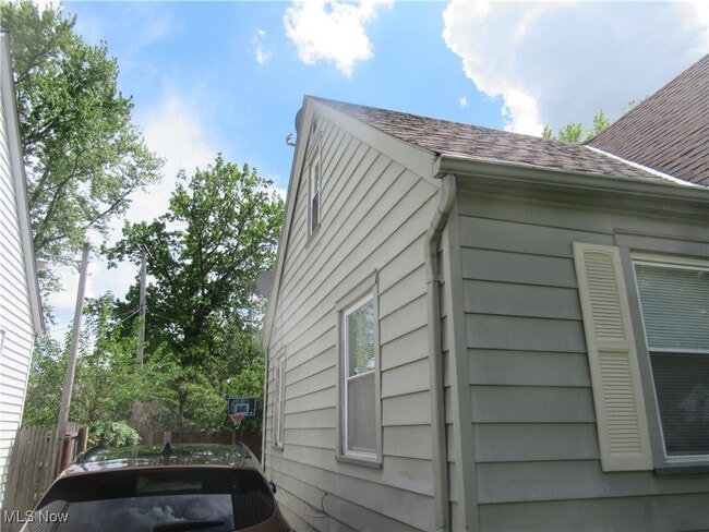 Building Photo - 12413 Worthington Ave