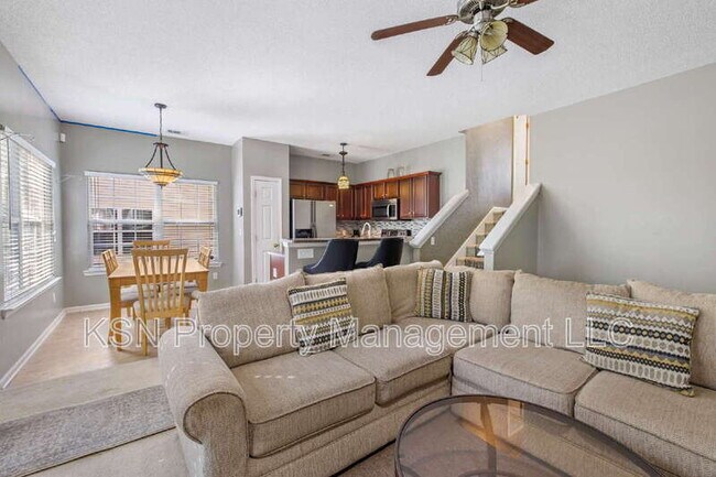 Building Photo - 13 Orchid Ln