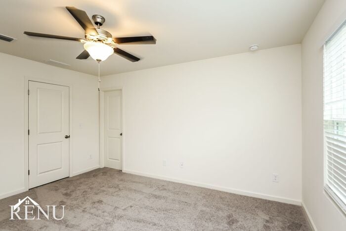 Building Photo - 3094 Calcutta St