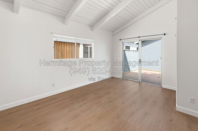 Building Photo - 601.5 Larkspur Ave