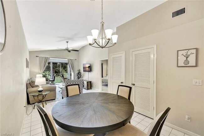 Building Photo - 8228 Twelve Oaks Cir