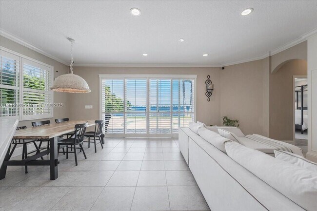 Building Photo - 5235 SW 171st Ave